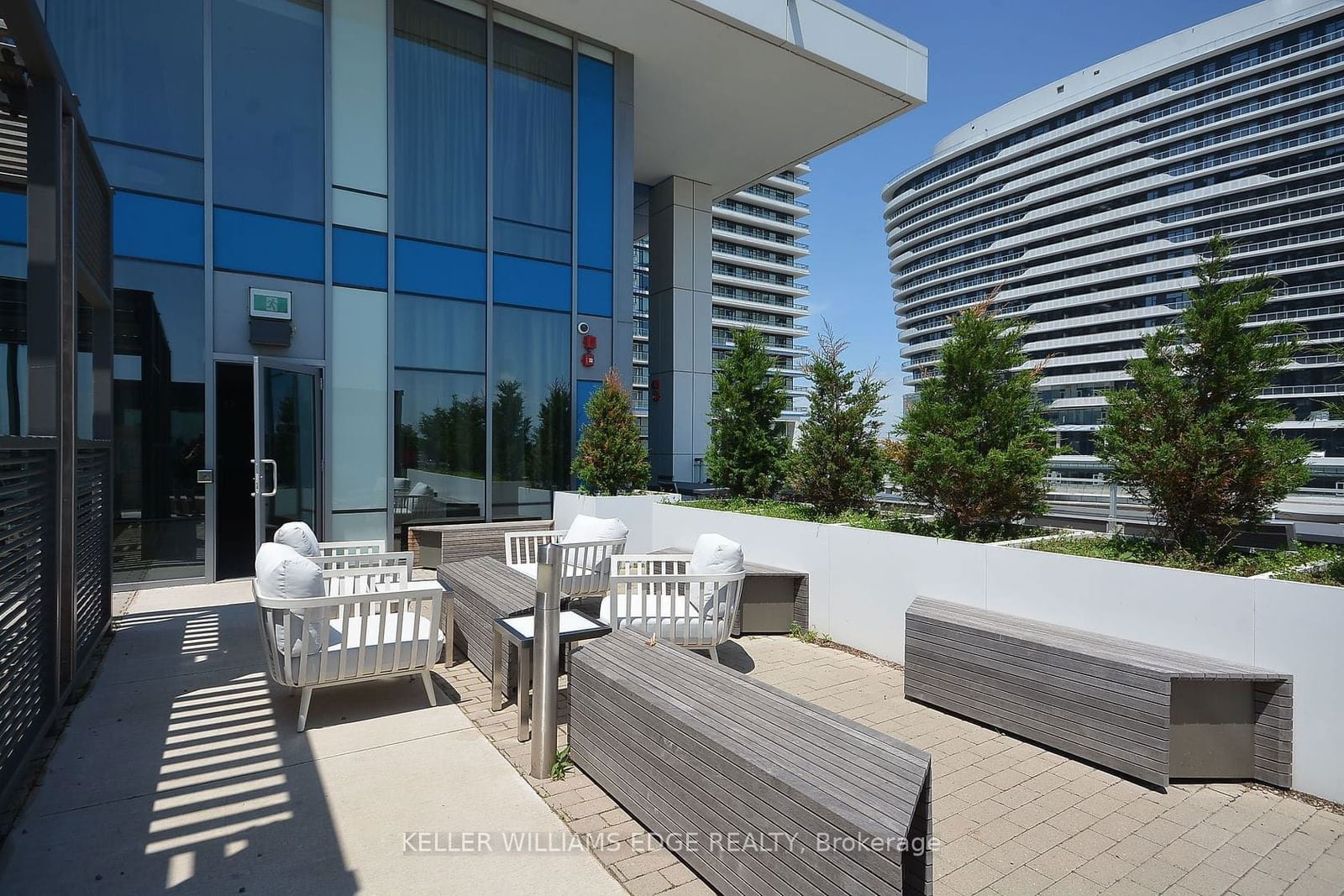 2560 Eglinton Ave W, unit 904 for sale - image #19