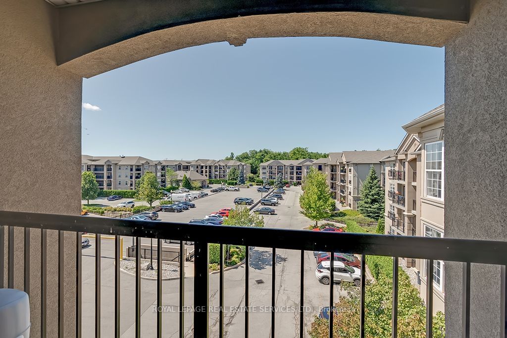 2055 Appleby Line, unit 413 for rent - image #21