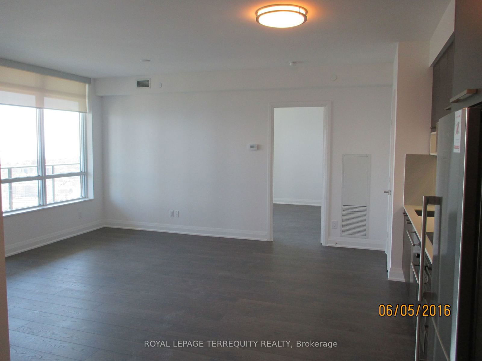 36 Park Lawn Rd, unit 2703 for rent - image #4