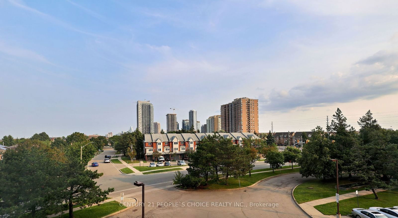 35 Trailwood Dr, unit 411 for sale - image #18