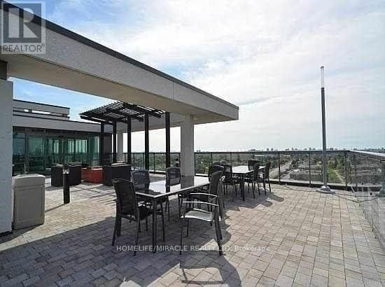 80 Esther Lorrie Dr, unit 607 for sale - image #32