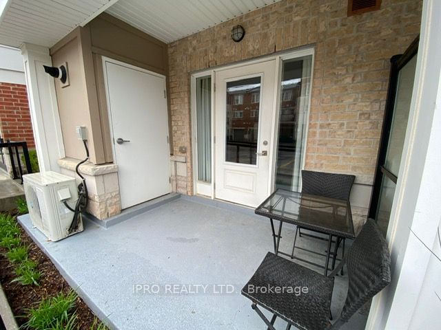 60 Baycliffe Cres, unit 112 for rent - image #19