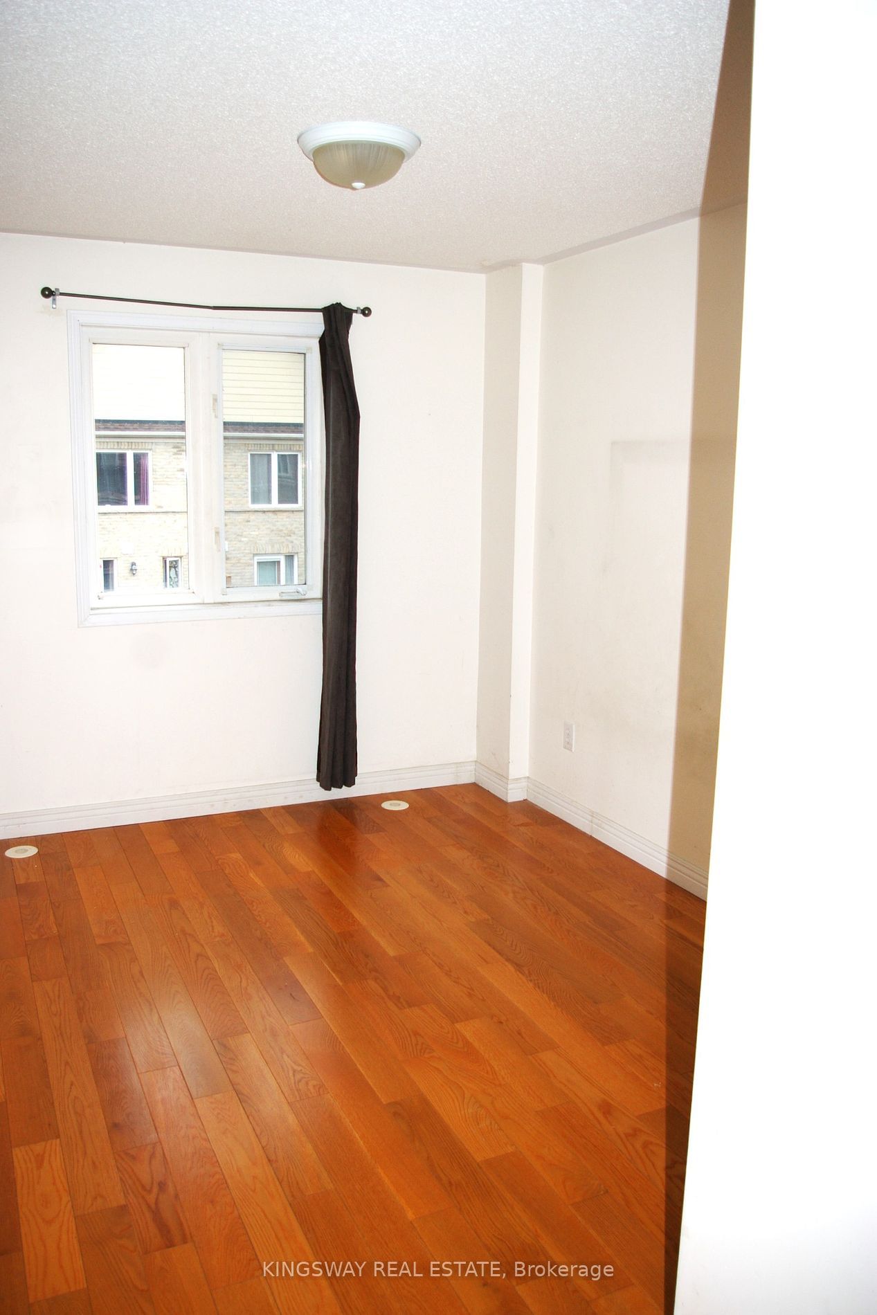 4975 Southampton Dr, unit 197 for rent - image #8