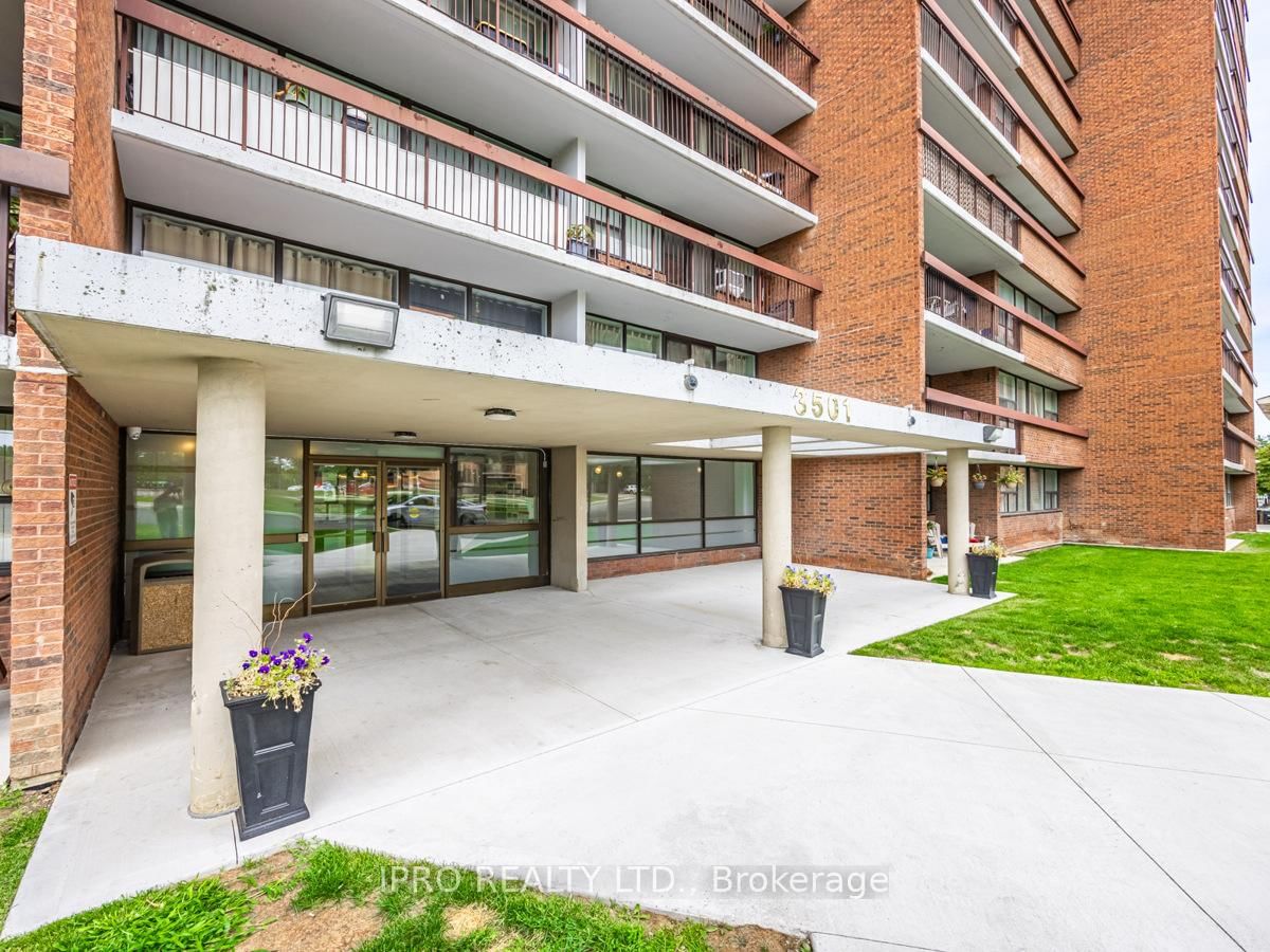 3501 Glen Erin Dr, unit 710 for sale - image #2