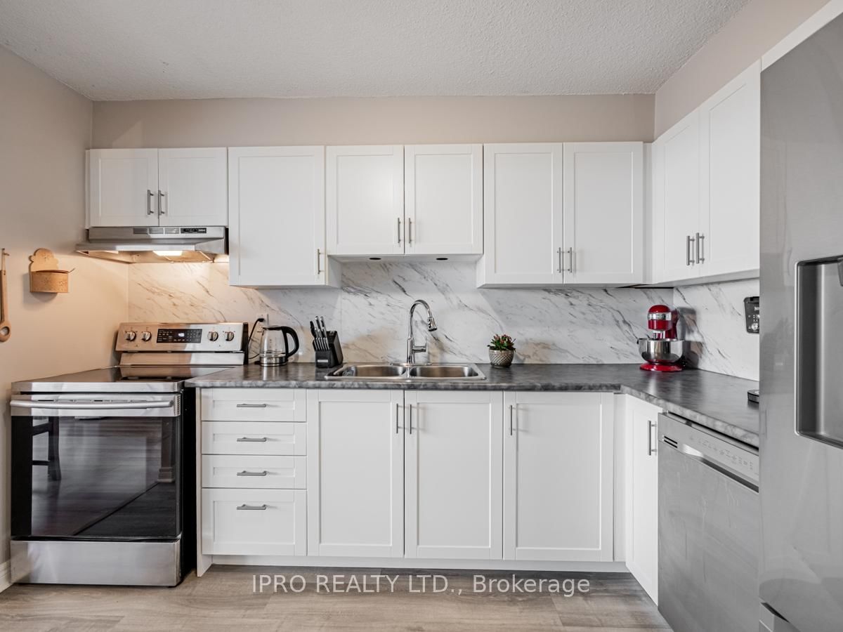 3501 Glen Erin Dr, unit 710 for sale - image #3