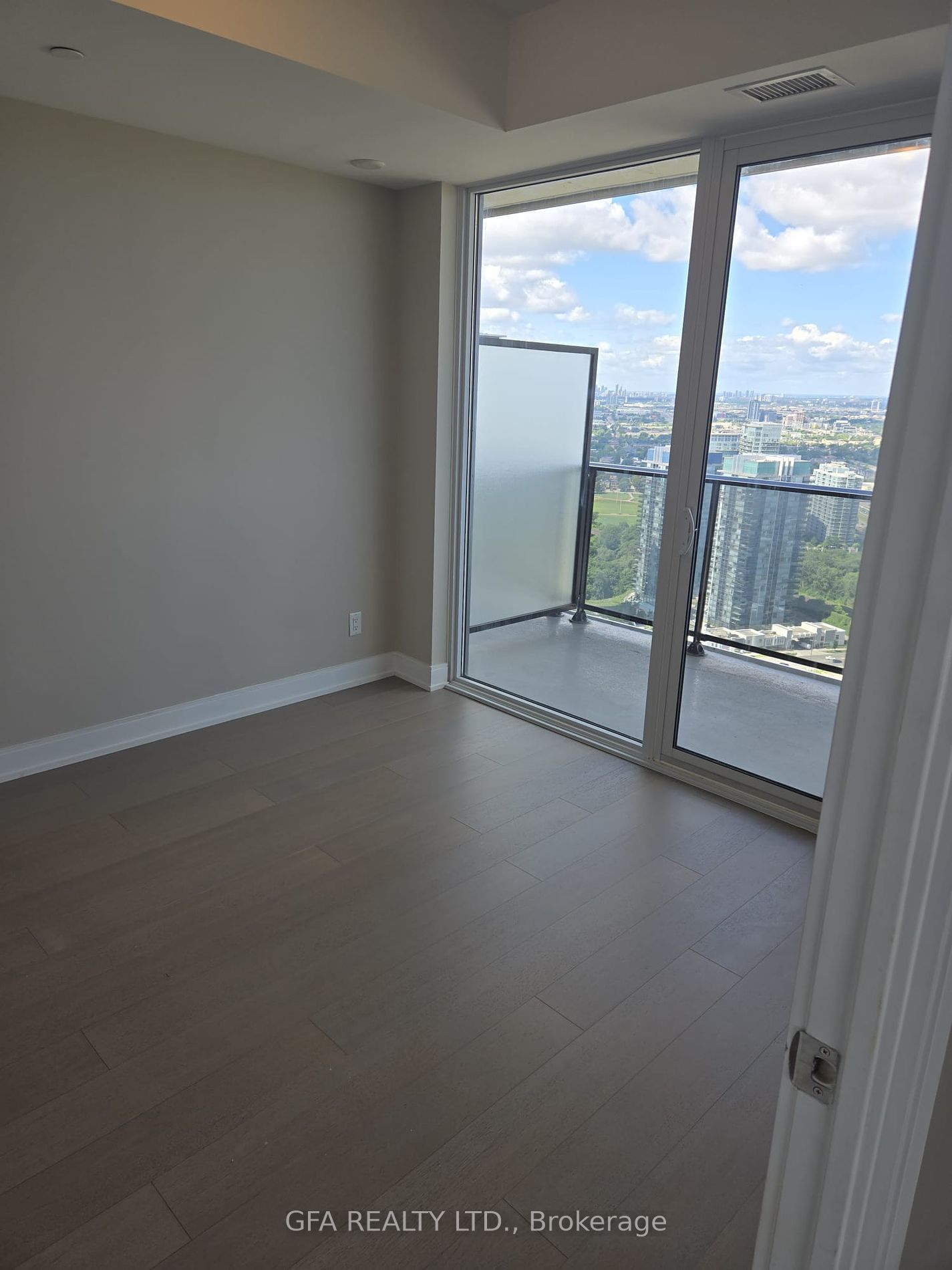 70 Annie Craig Dr, unit 4202 for rent - image #10