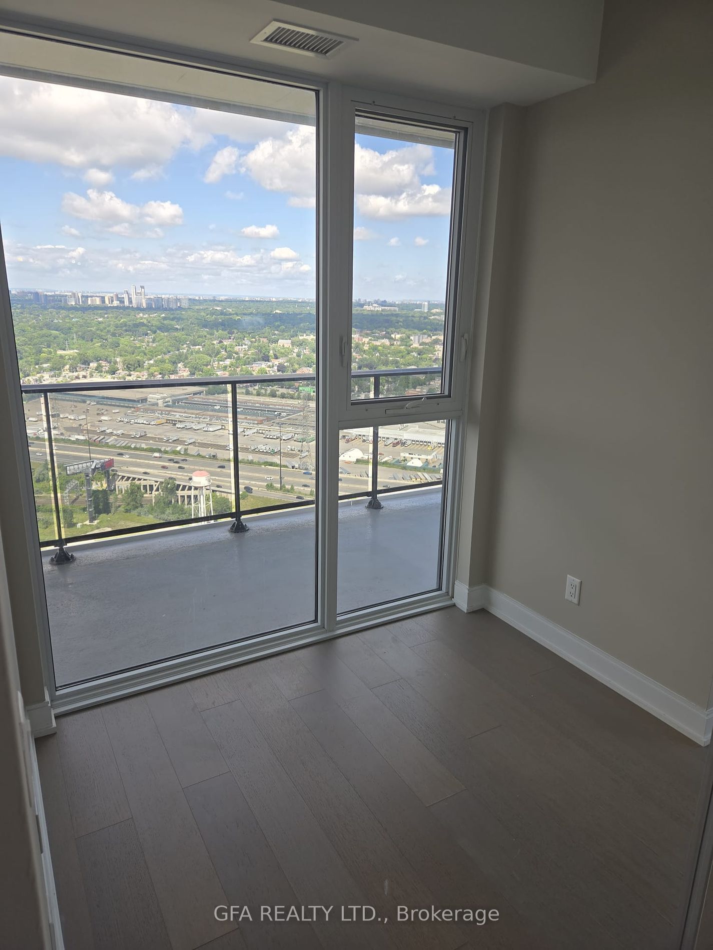 70 Annie Craig Dr, unit 4202 for rent - image #14