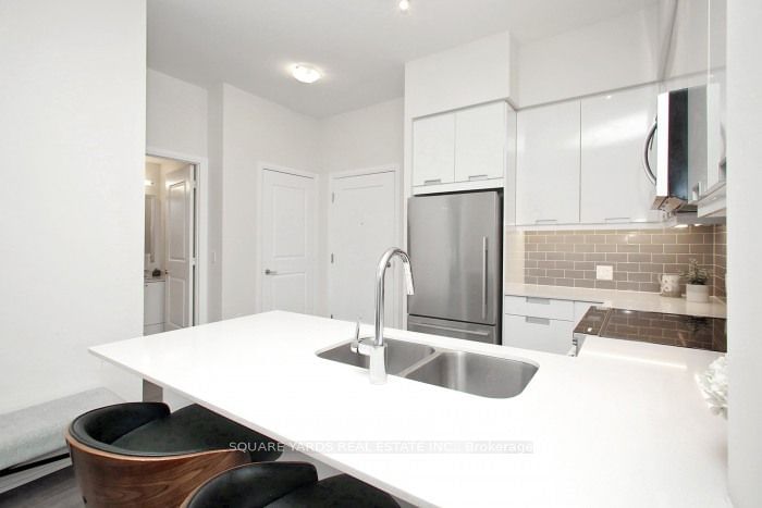 35 Watergarden Dr, unit 116 for sale - image #12