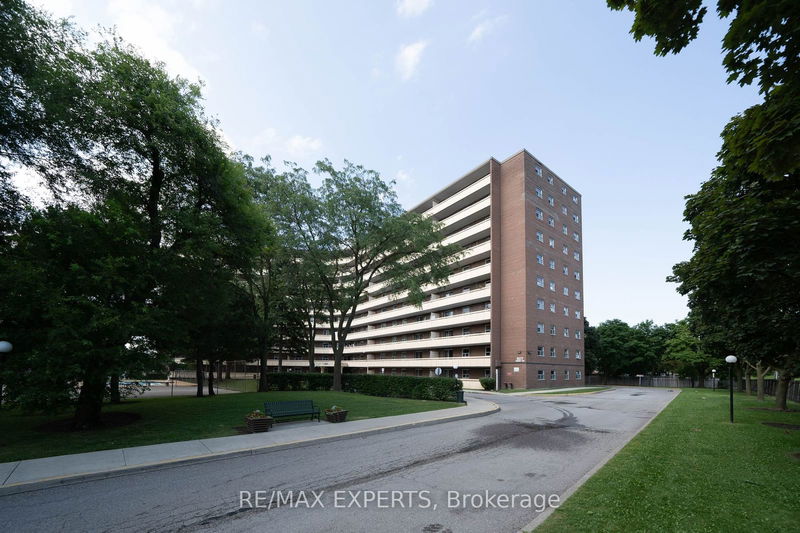 3577 Derry Rd E, unit 207 for sale - image #1