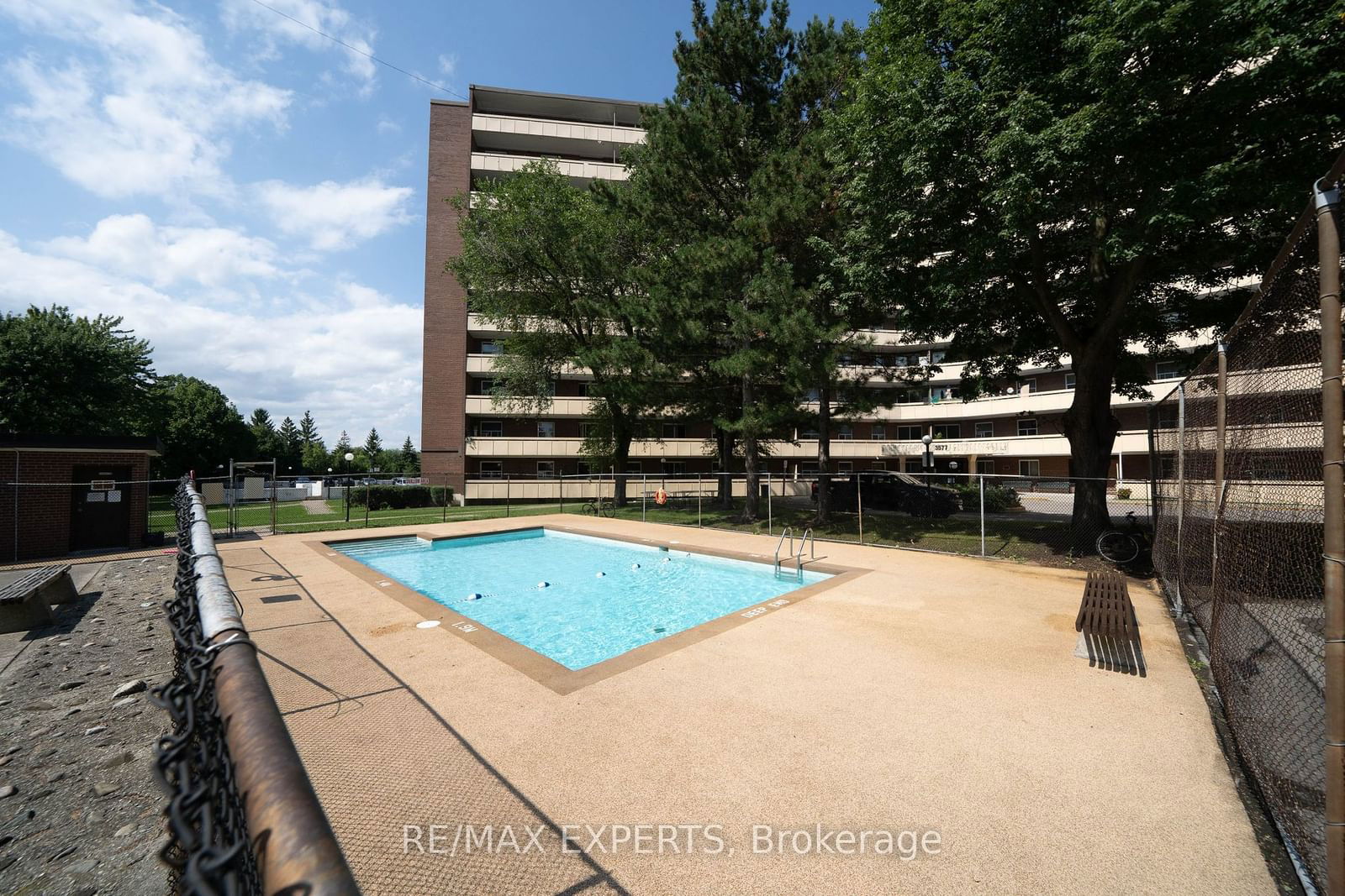 3577 Derry Rd E, unit 207 for sale - image #35