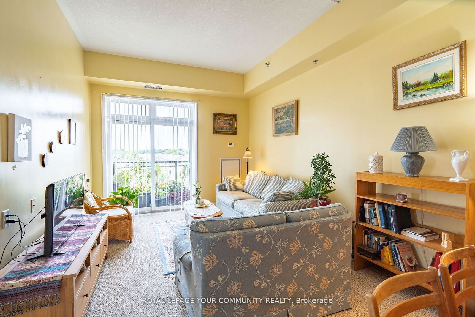 5317 Upper Middle Rd, unit PH-402 for sale - image #4