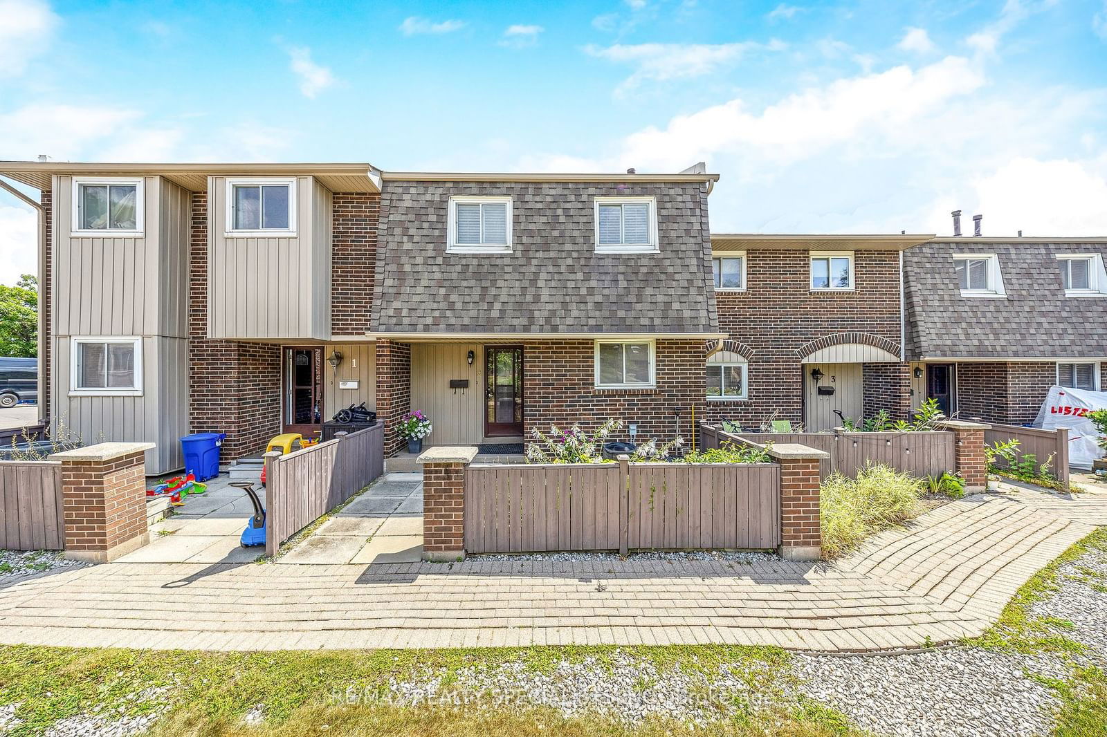 1294 Guelph Line, unit 2 for sale