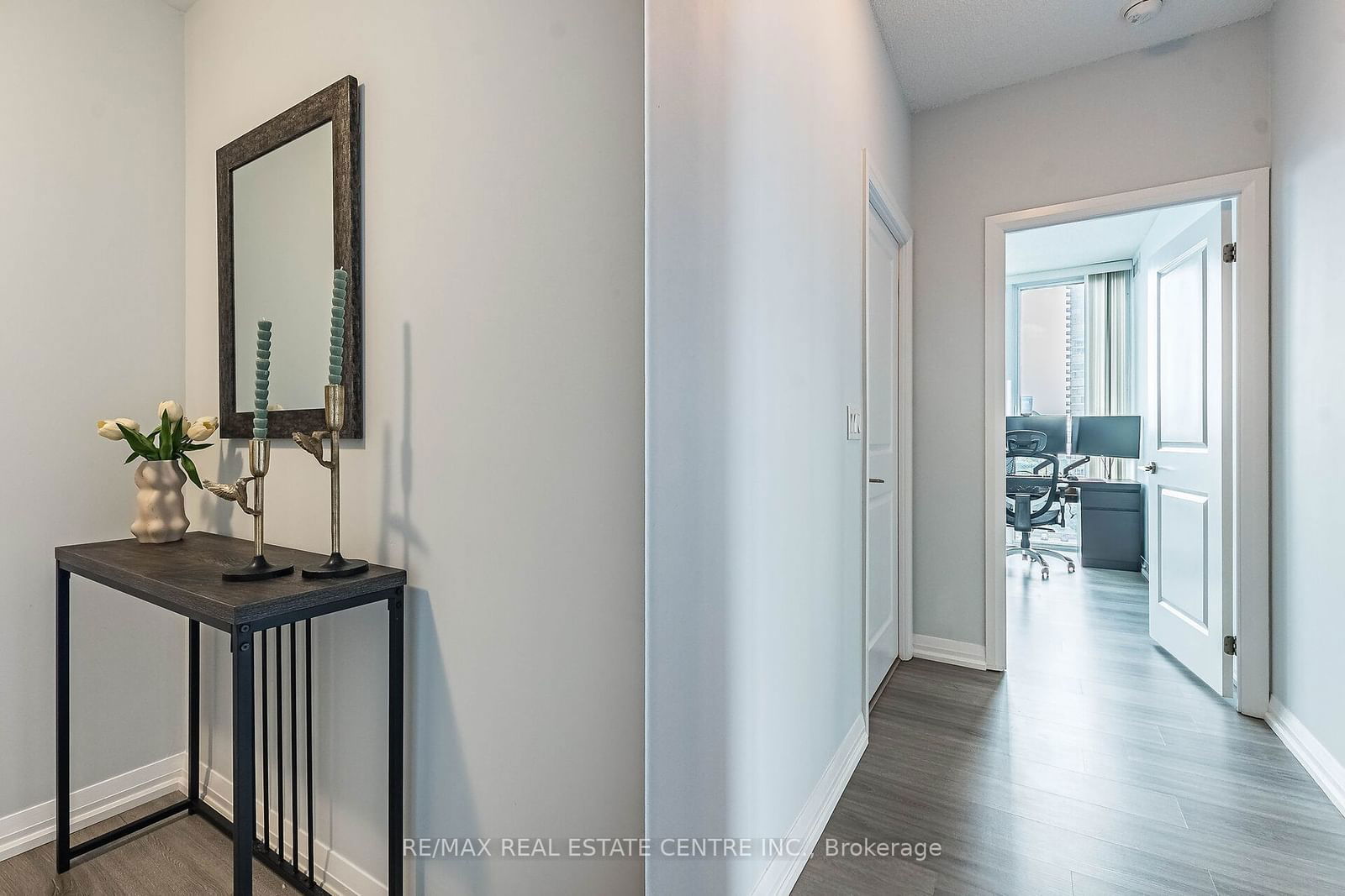 75 Eglinton Ave W, unit 904 for sale - image #27