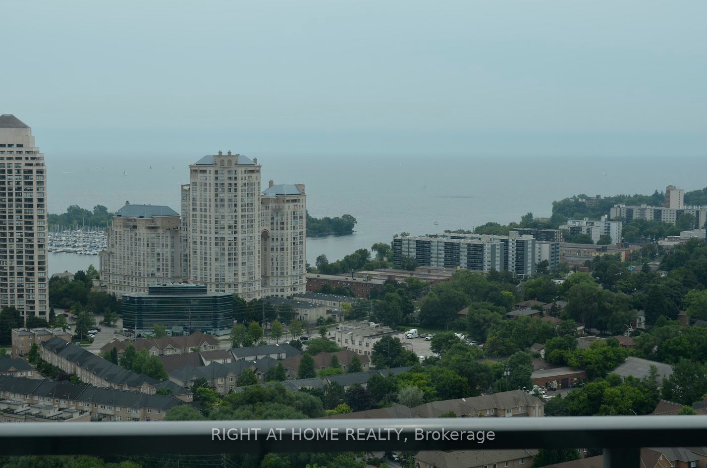 165 Legion Rd N, unit 2728 for sale - image #17