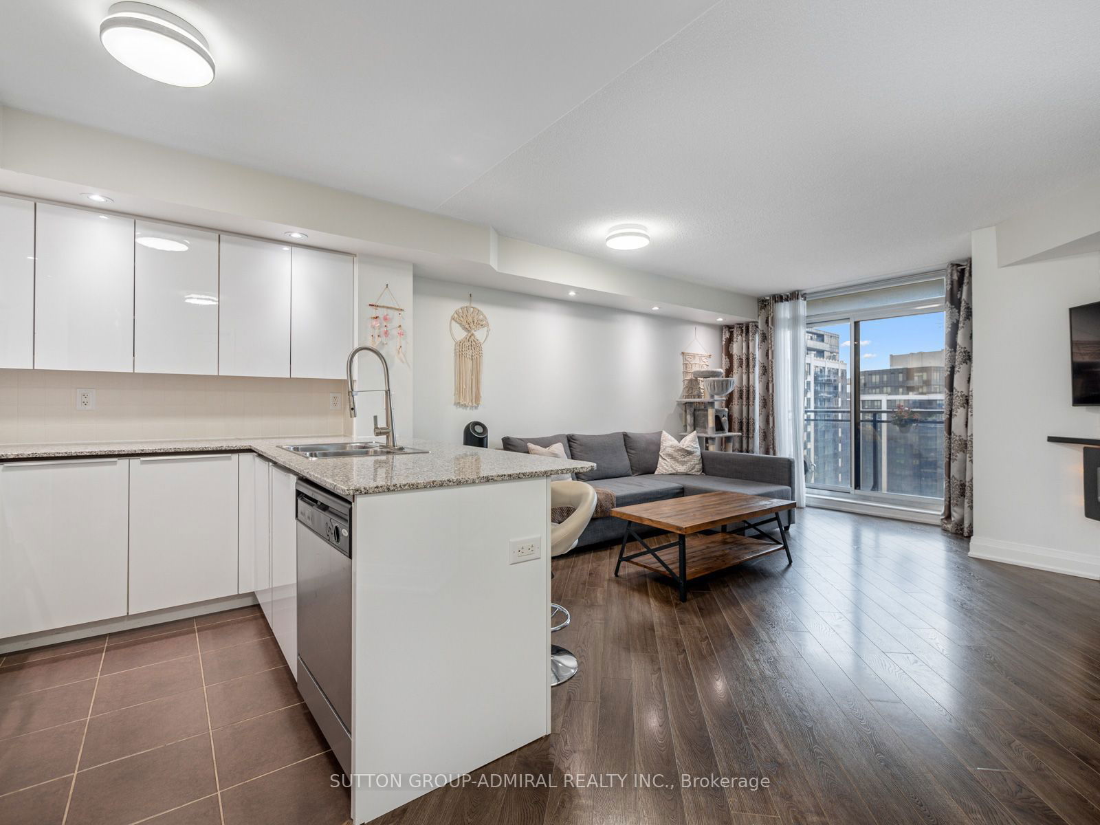 1060 Sheppard Ave W, unit 1201 for sale - image #2