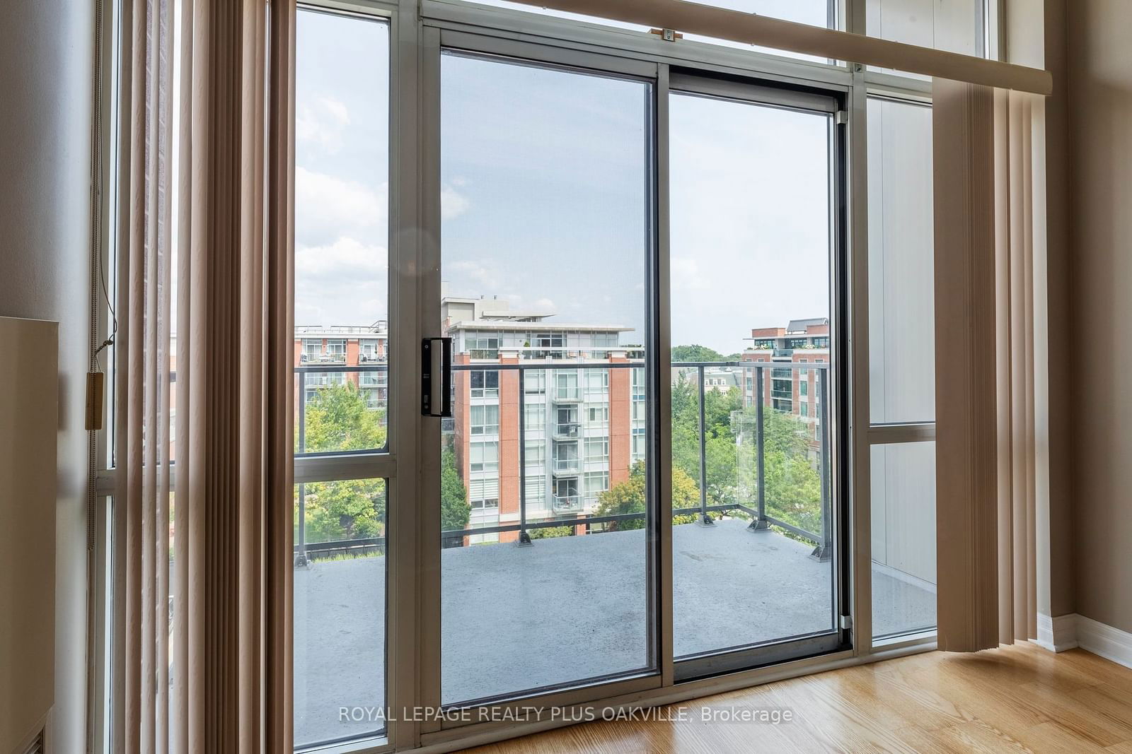 70 Port St E, unit 608 for sale - image #19