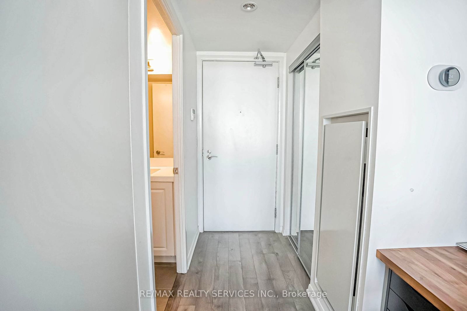 3091 Dufferin St, unit 1006 for sale - image #6