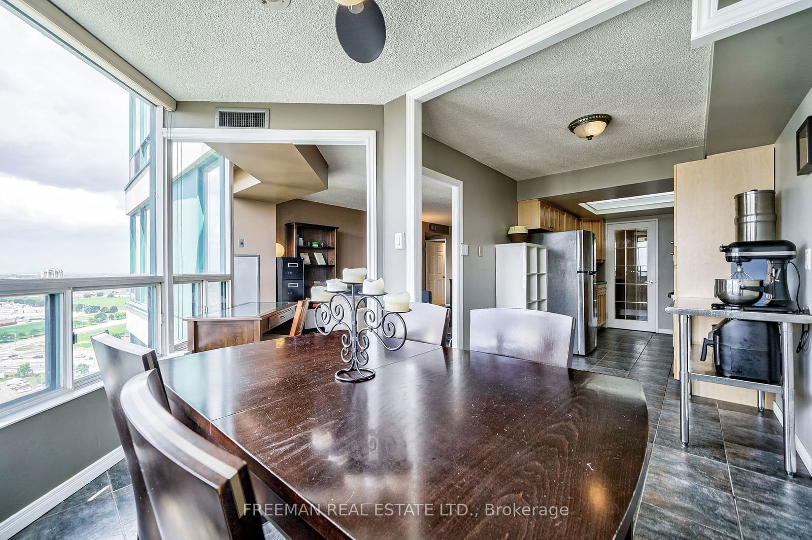 4460 Tucana Crt, unit 2210 for sale - image #19