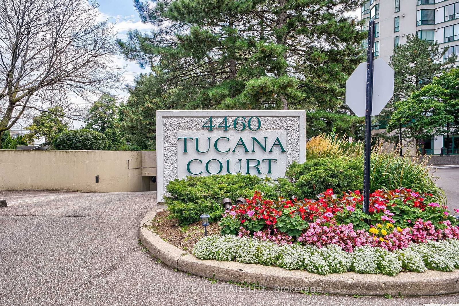 4460 Tucana Crt, unit 2210 for sale - image #2