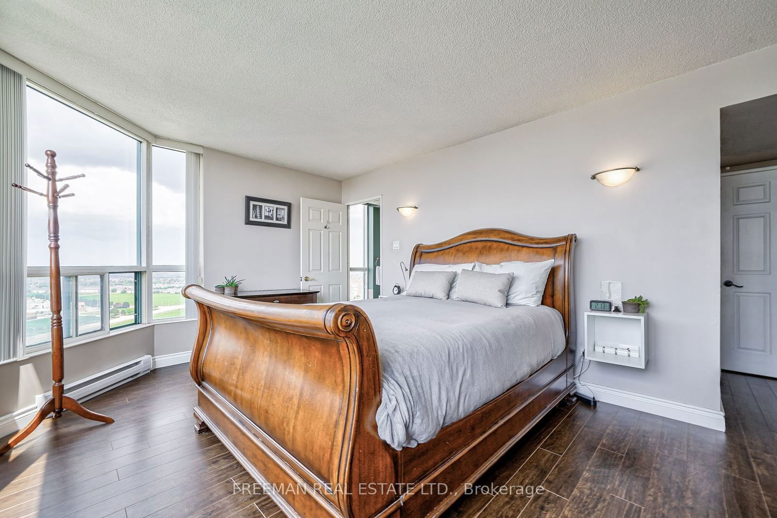 4460 Tucana Crt, unit 2210 for sale - image #20