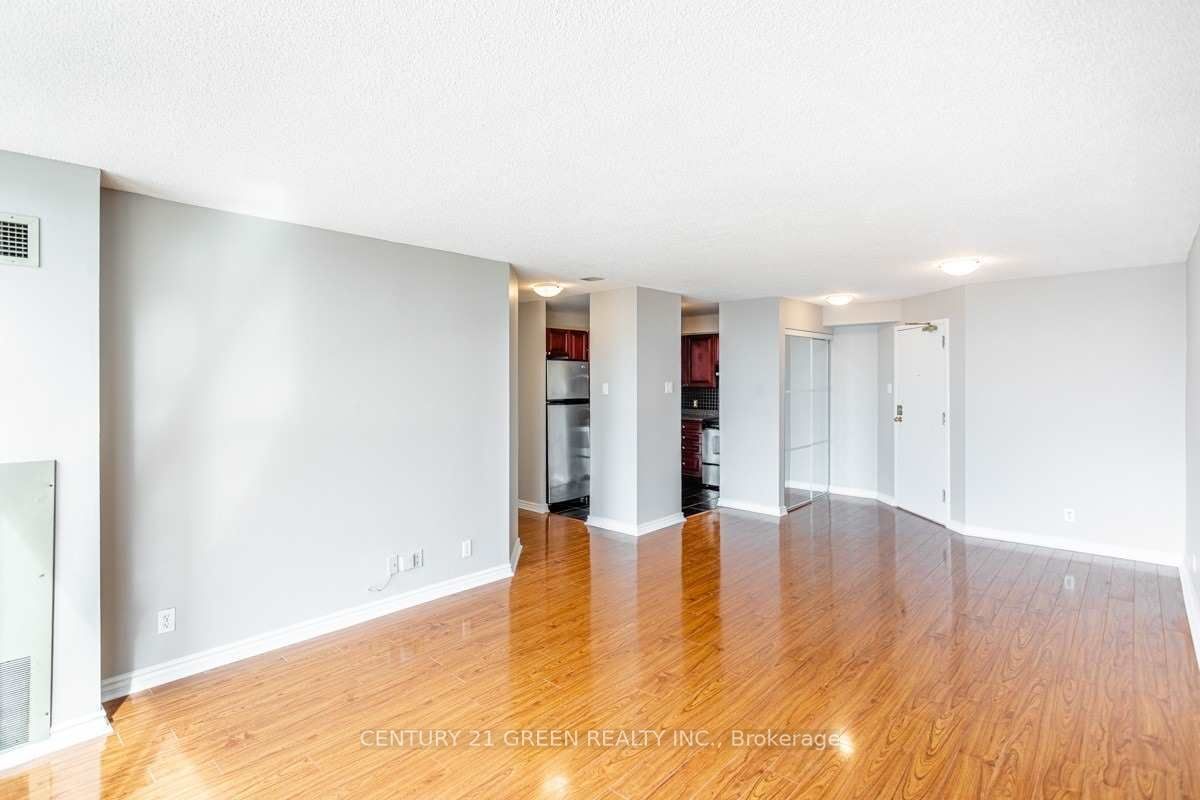 25 Trailwood Dr, unit 1002 for sale - image #4