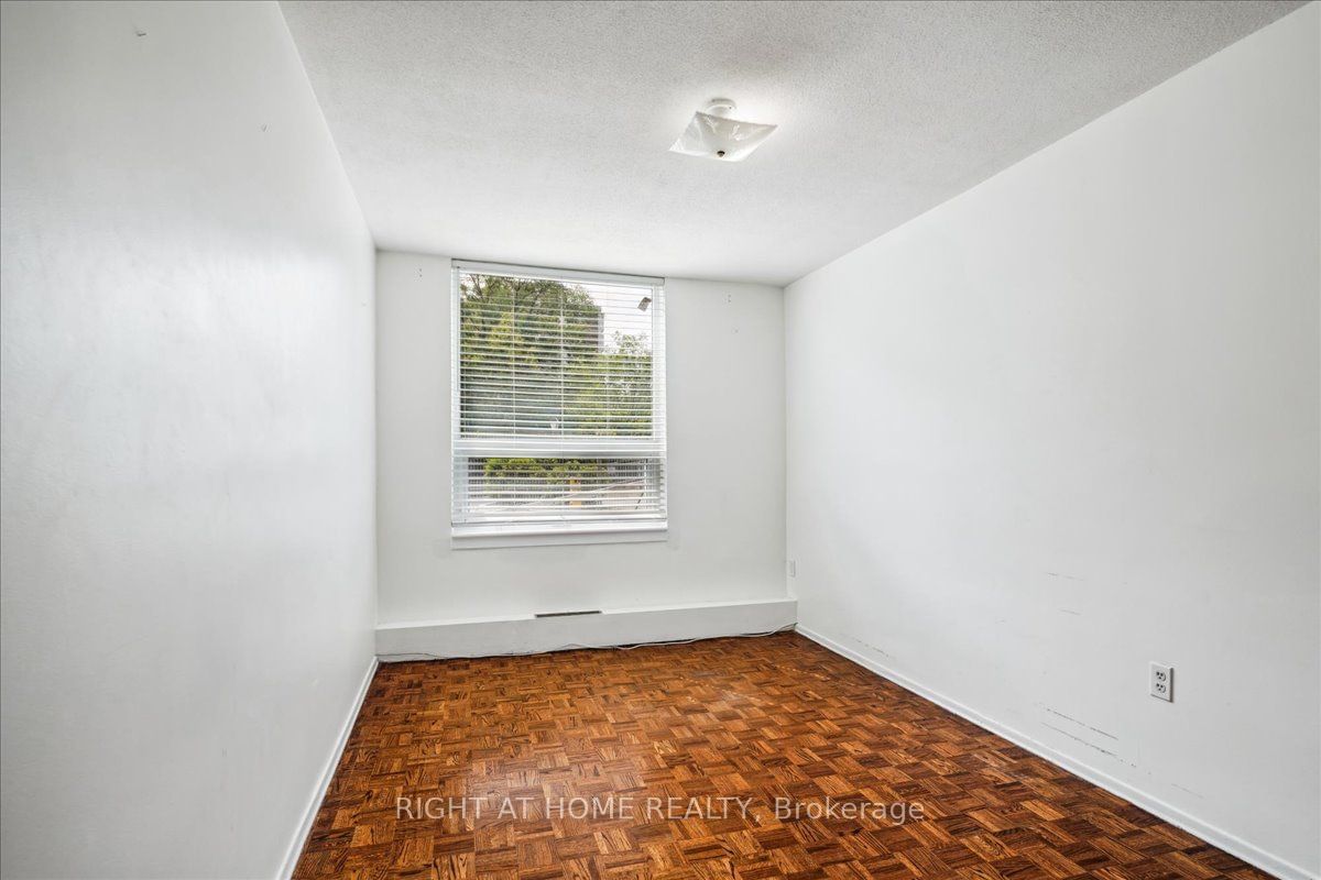 15 La Rose Ave, unit 115 for sale - image #20