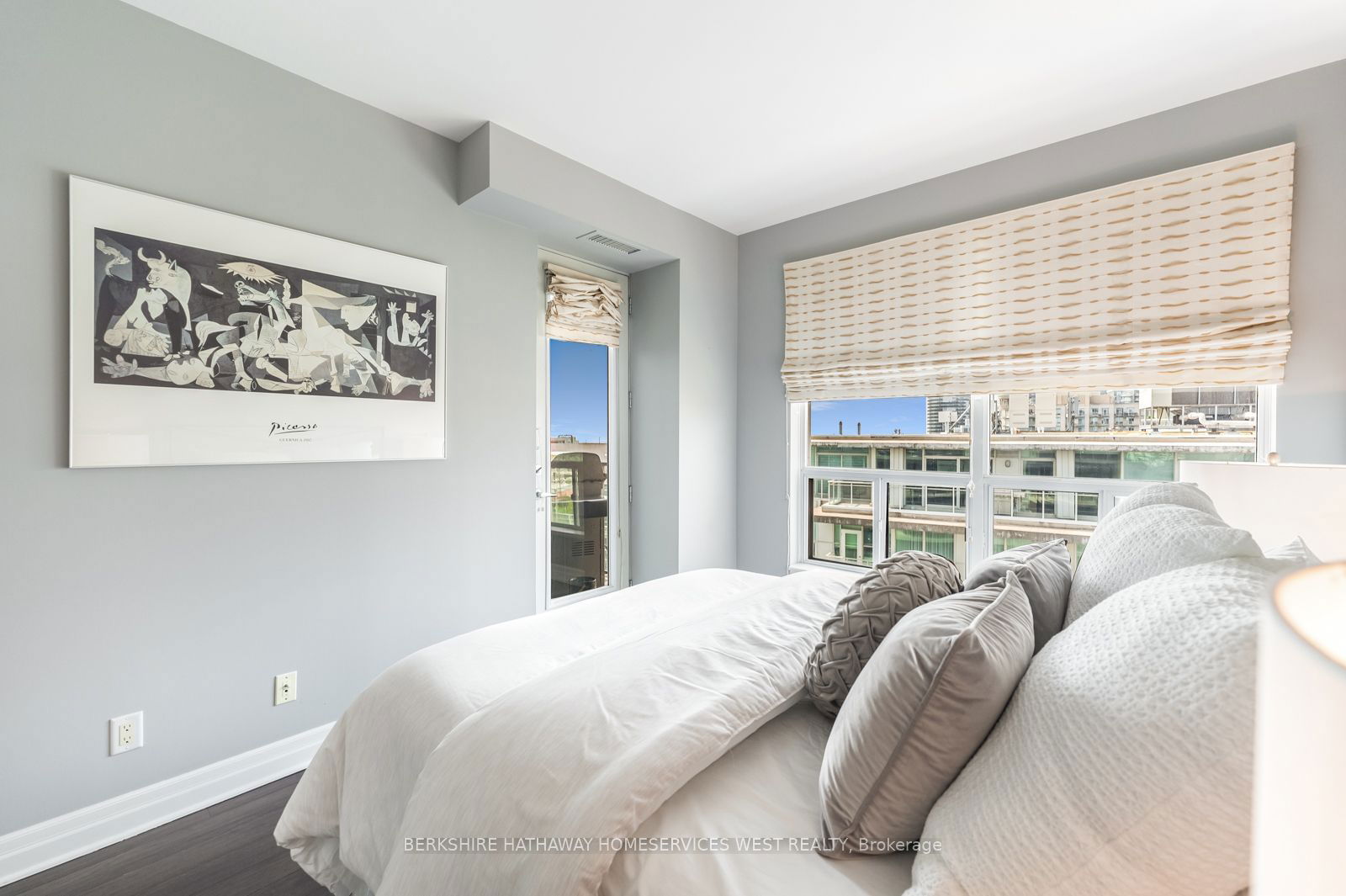 88 Palace Pier Crt, unit PH404 for sale - image #16