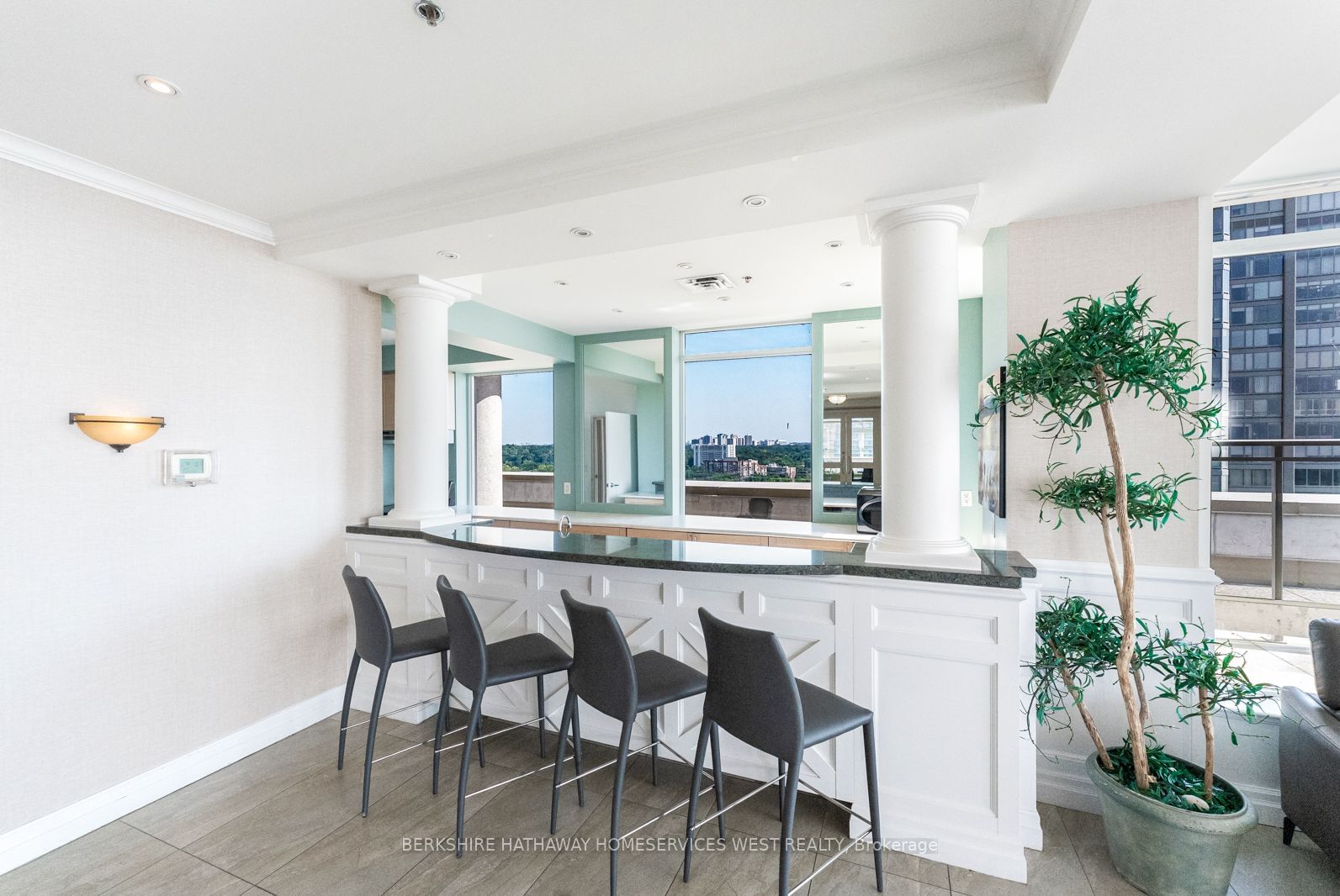 88 Palace Pier Crt, unit PH404 for sale - image #29