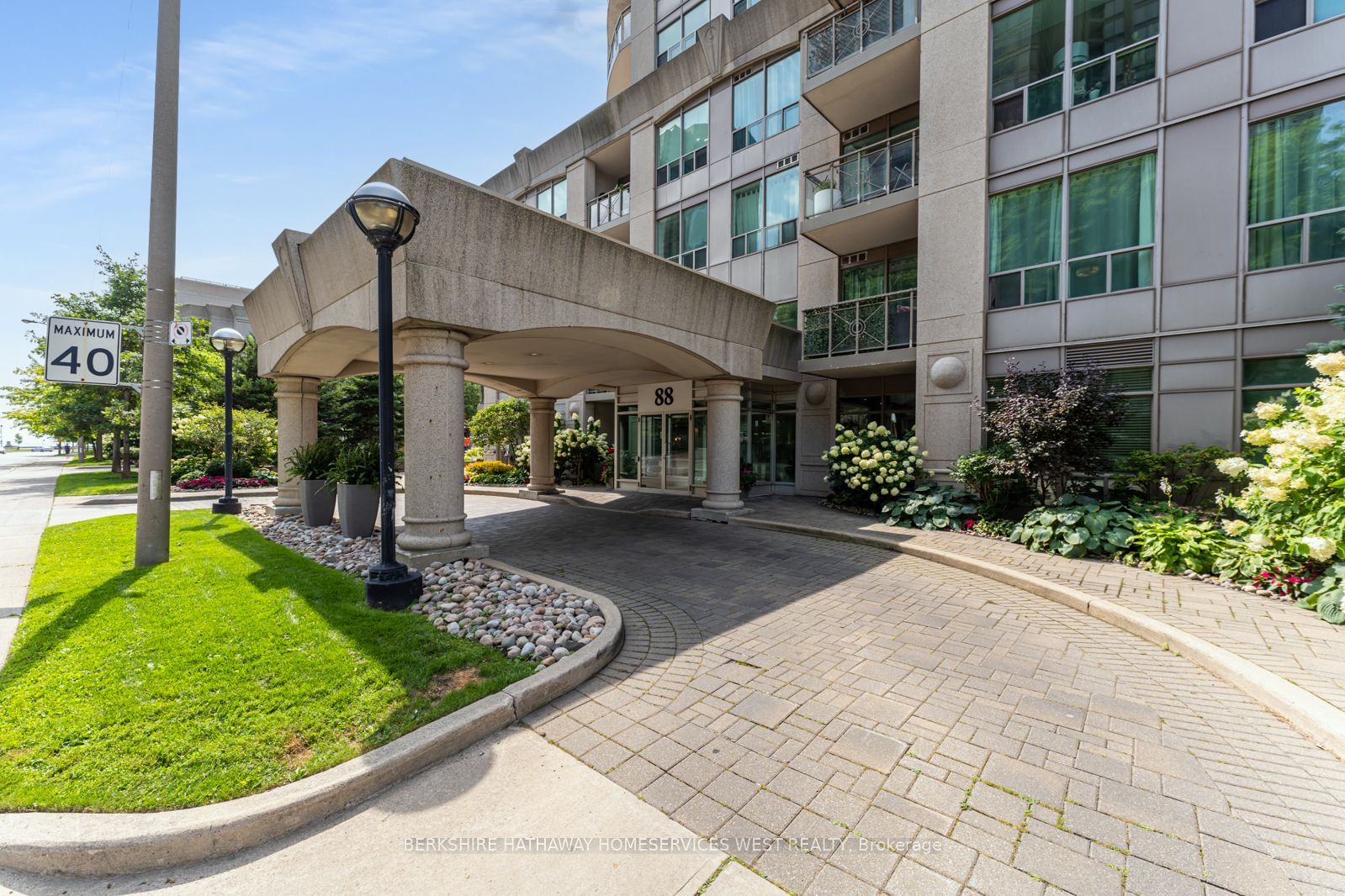 88 Palace Pier Crt, unit PH404 for sale - image #38