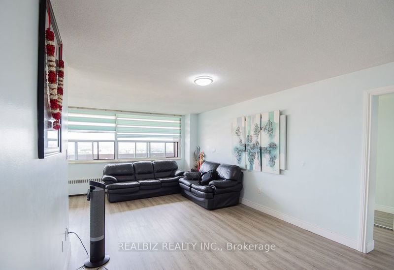 1455 Lawrence Ave W, unit 1702 for sale - image #1