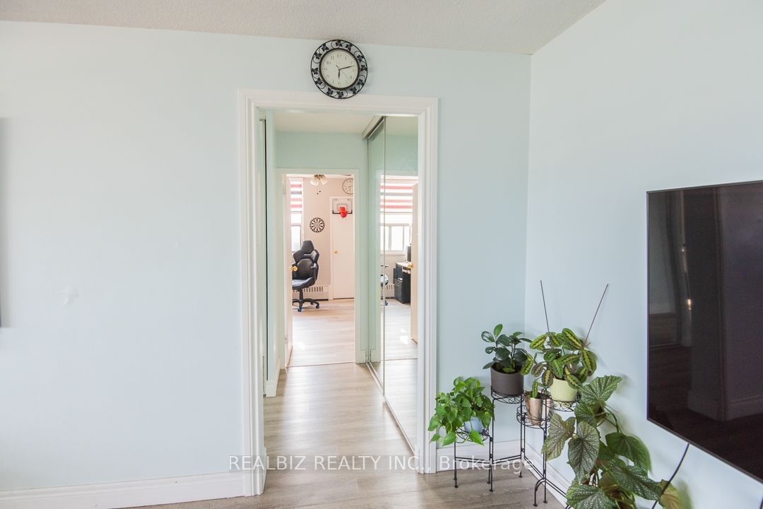 1455 Lawrence Ave W, unit 1702 for sale - image #8