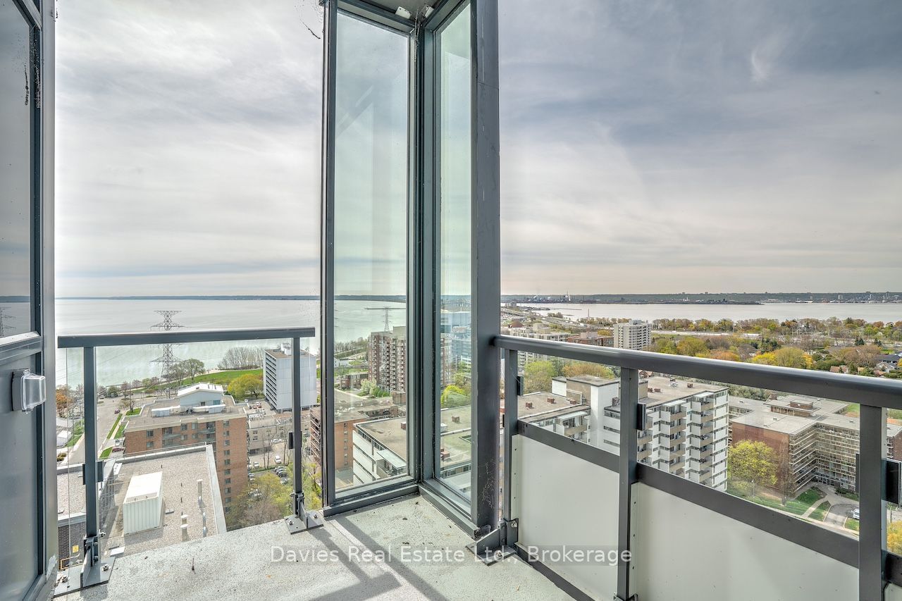 500 Brock Ave, unit 2005 for sale - image #15