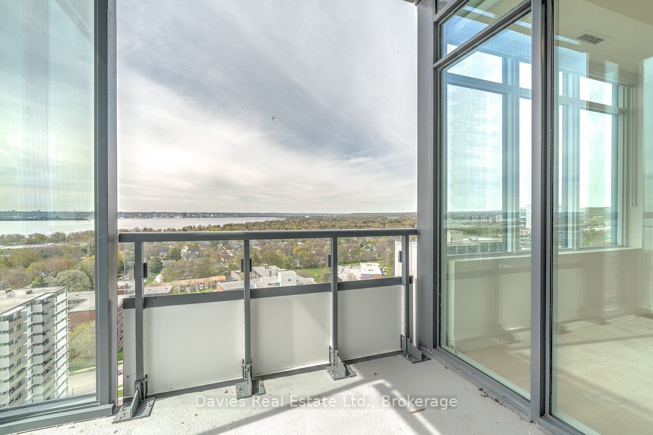 500 Brock Ave, unit 2005 for sale - image #16