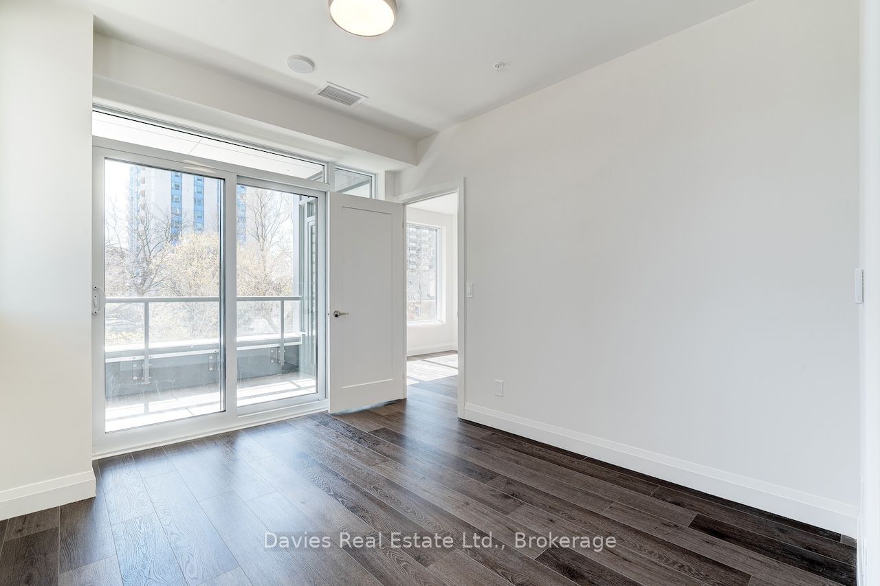 500 Brock Ave, unit 207 for sale - image #15