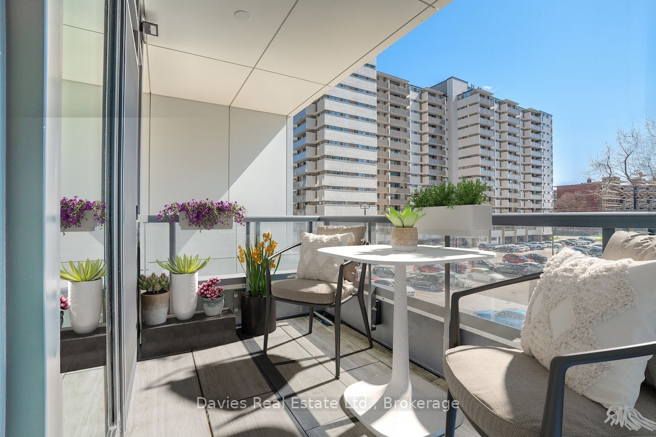 500 Brock Ave, unit 207 for sale - image #23