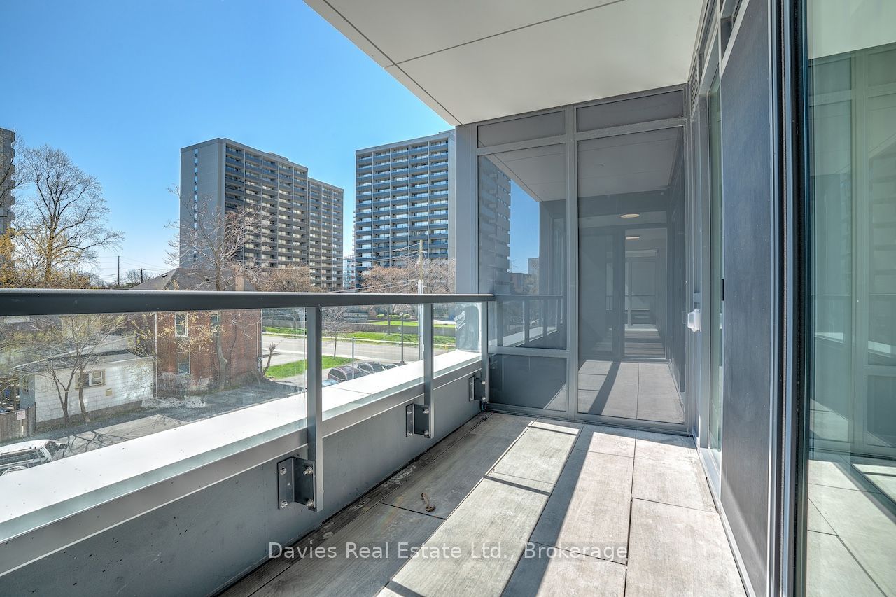 500 Brock Ave, unit 207 for sale