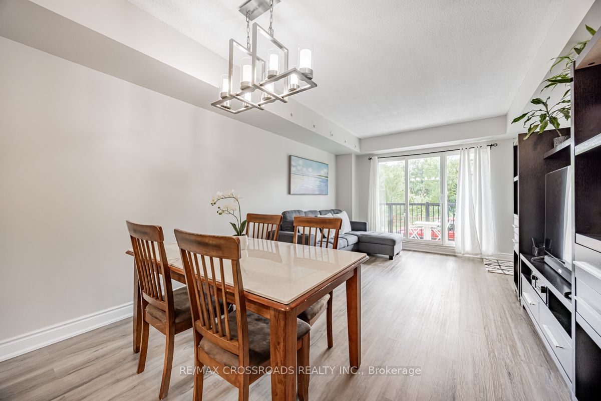 3033 Finch Ave W, unit 2042 for sale - image #11