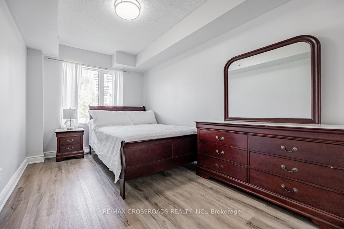 3033 Finch Ave W, unit 2042 for sale - image #16