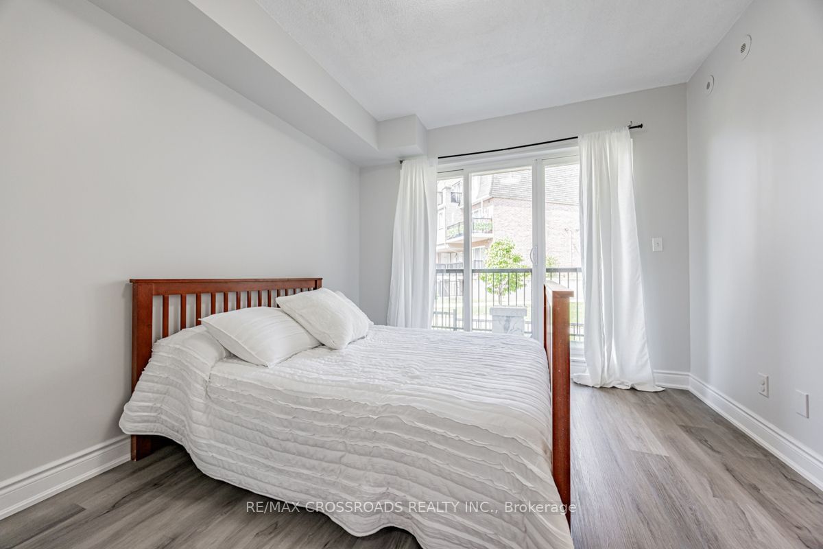 3033 Finch Ave W, unit 2042 for sale - image #21