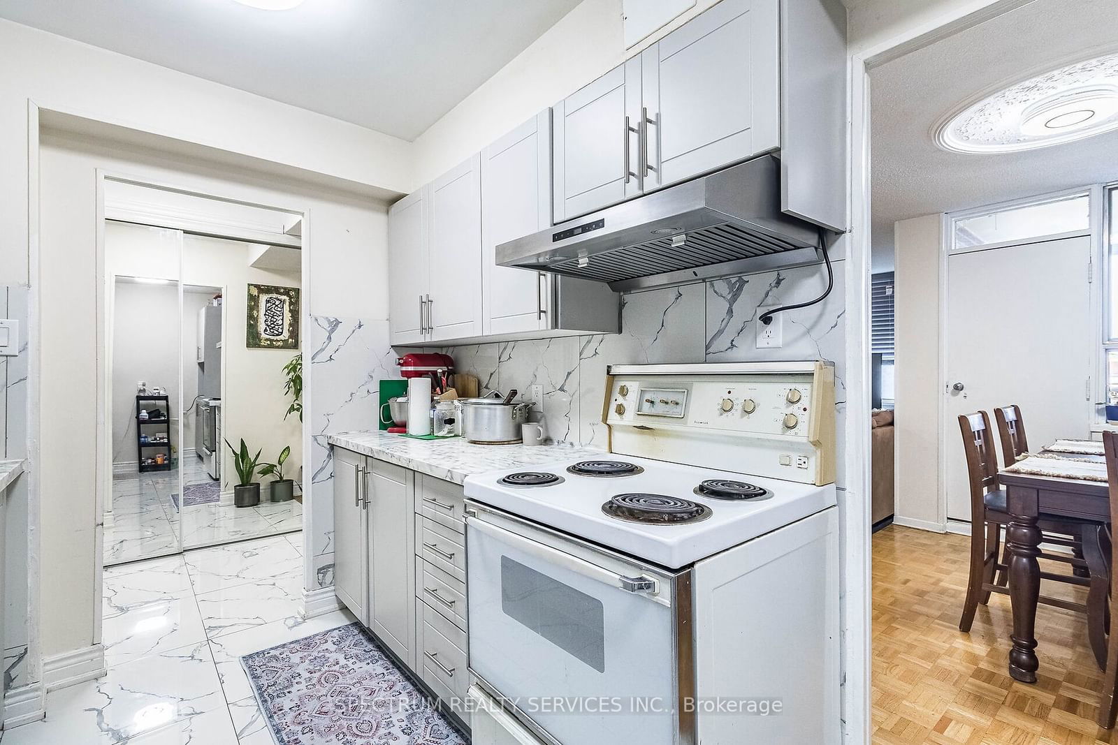 2835 Islington Ave, unit 302 for sale - image #17