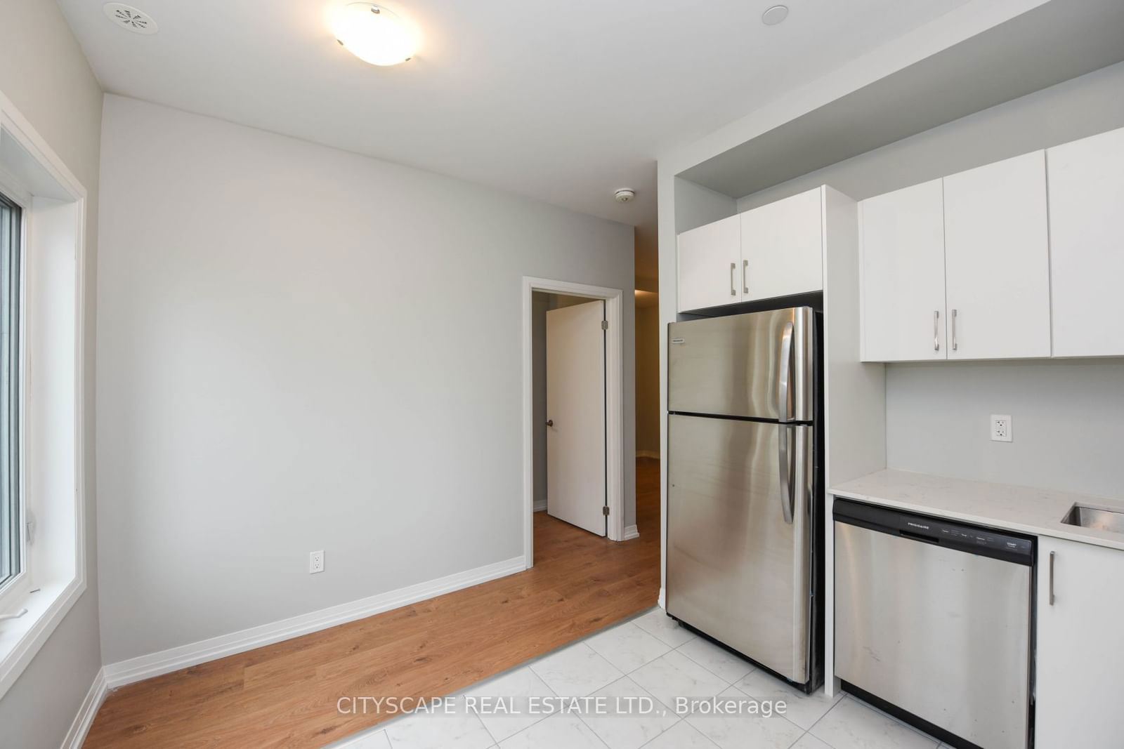 400 The East Mall, unit 303-B for rent - image #17