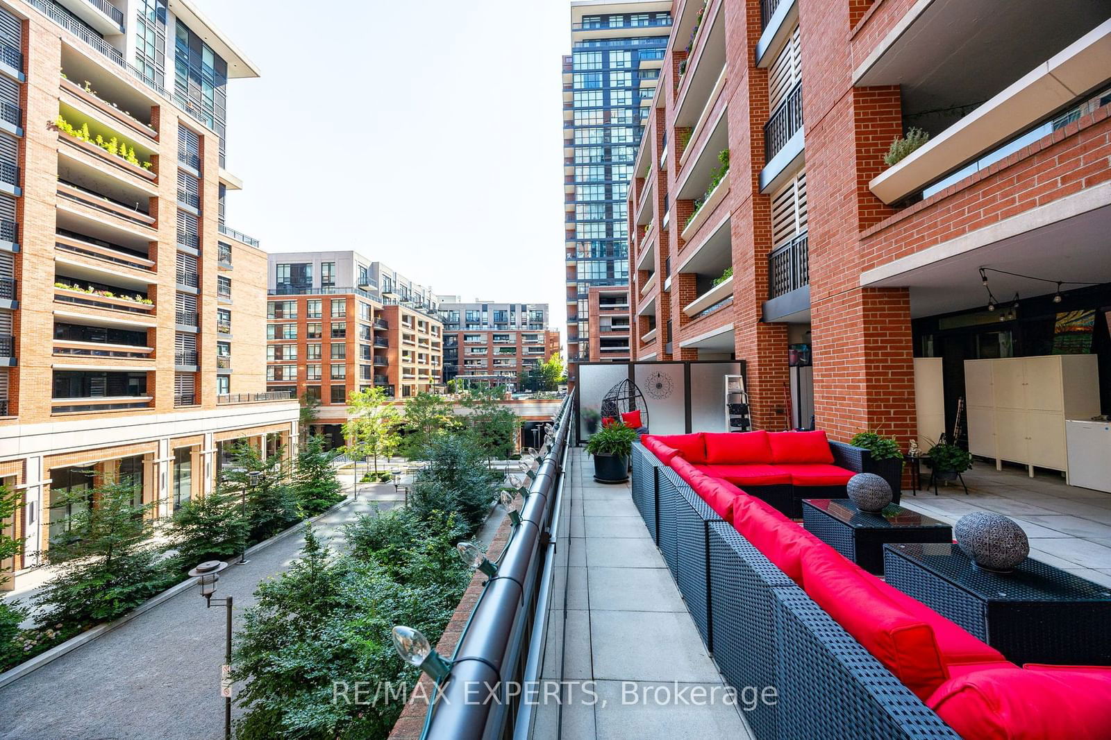 830 Lawrence Ave, unit 231 for sale - image #21