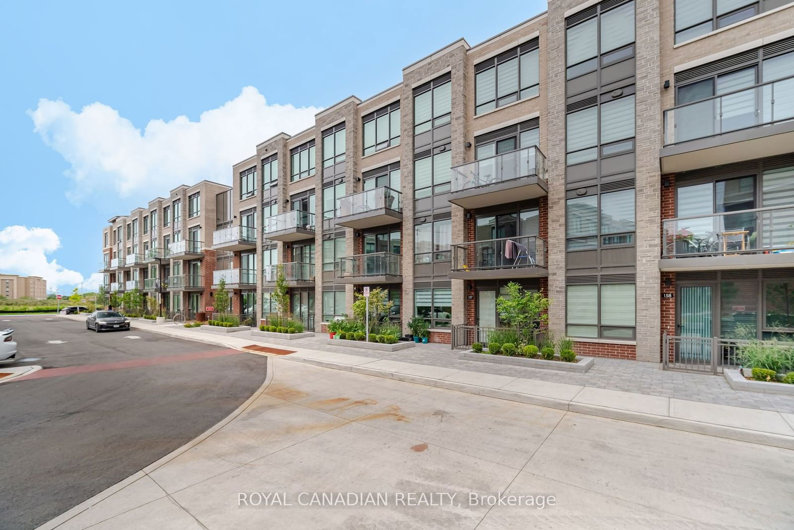 65 Attmar Dr, unit 263 for sale - image #2