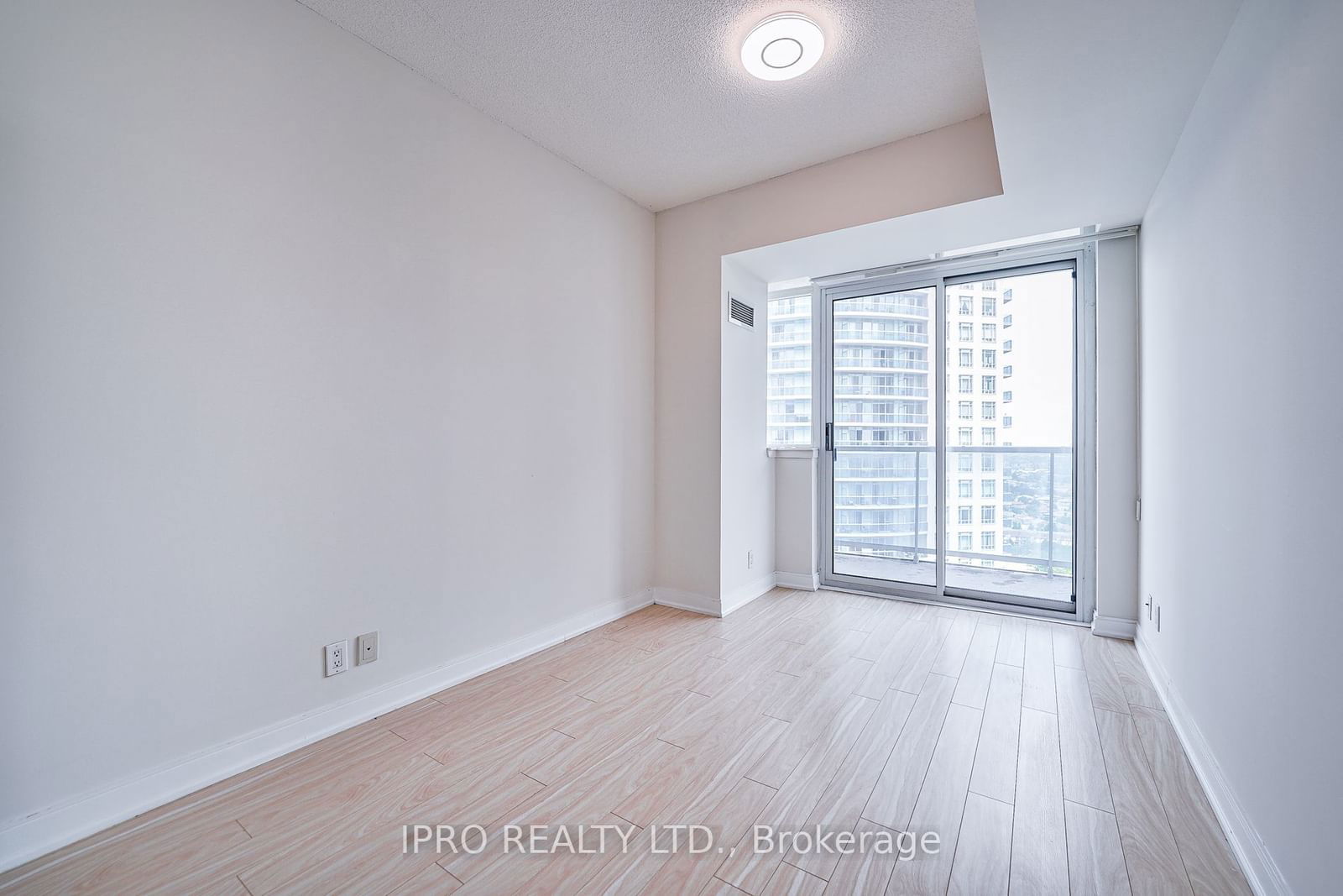 70 Absolute Ave, unit 2201 for rent - image #16