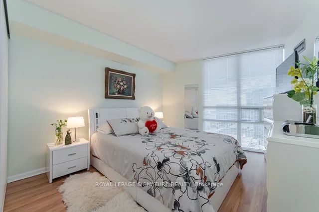 50 Eglinton Ave, unit 904 for sale - image #18