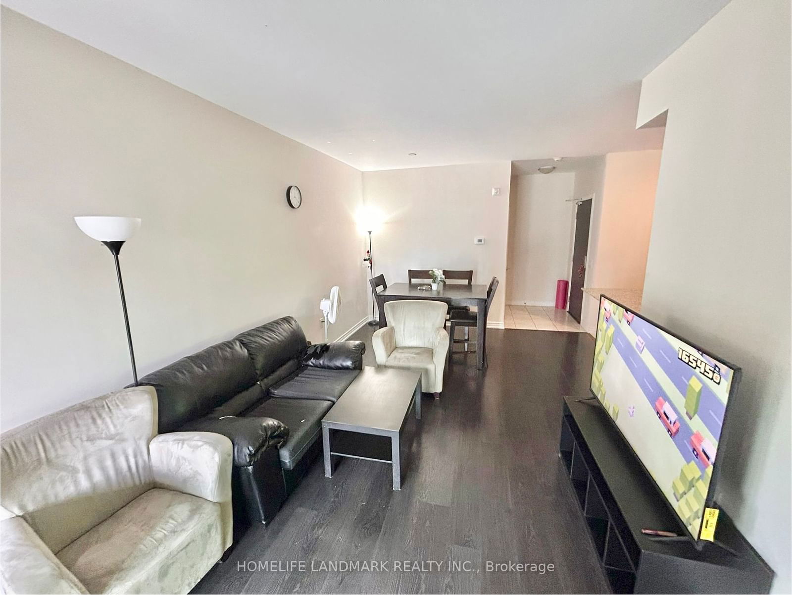 2370 Khalsa Gate, unit 204 for rent - image #6