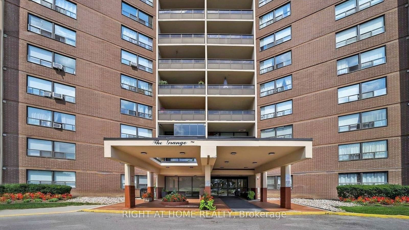 551 The West Mall Ave, unit 611 for sale - image #35