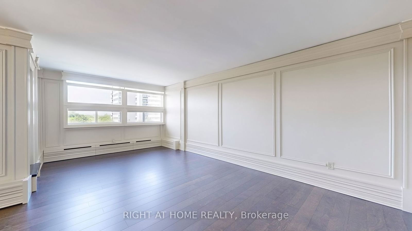 551 The West Mall Ave, unit 611 for sale - image #6