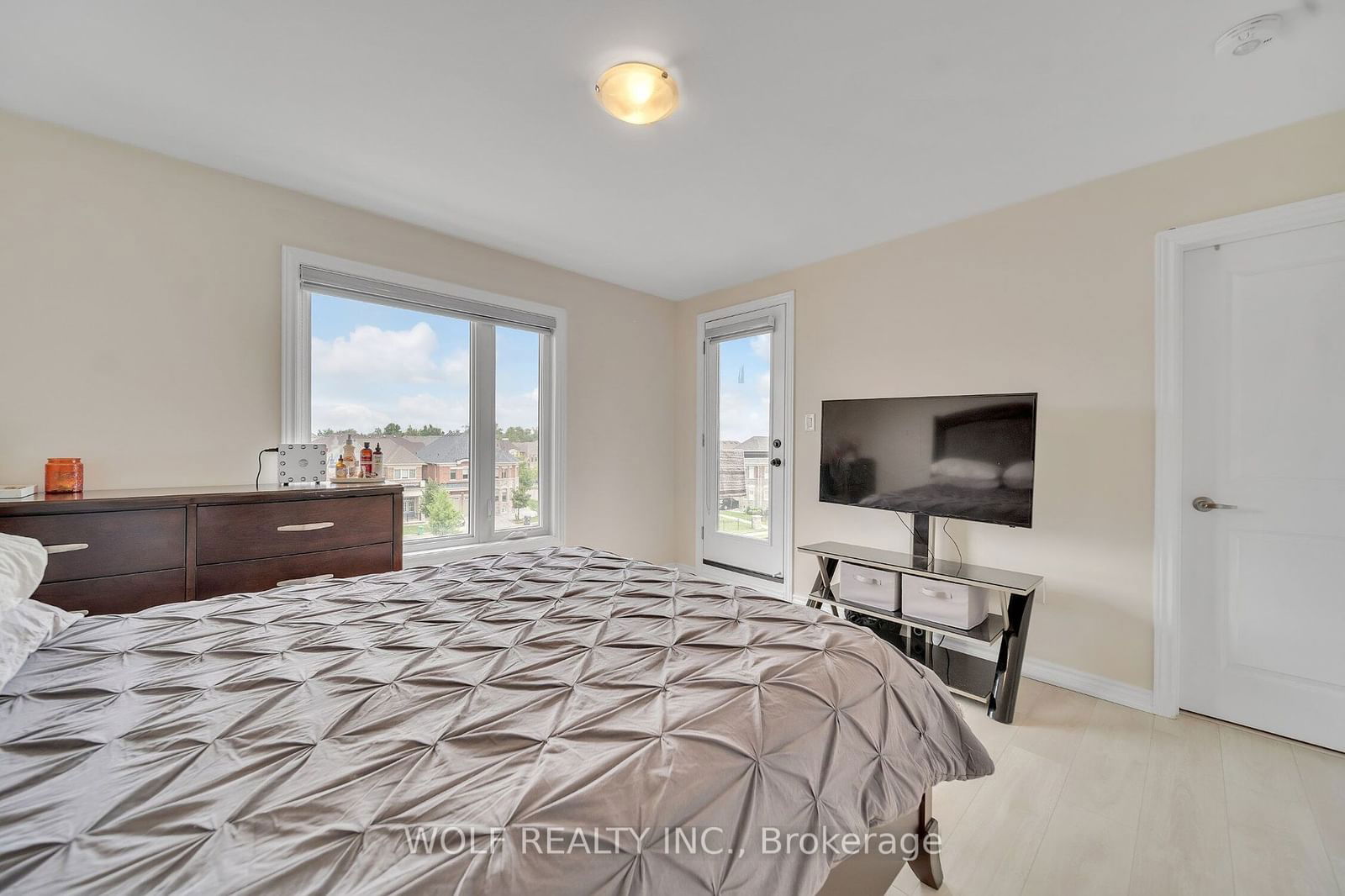 70 Knotsberry Circ, unit 53 for sale - image #8