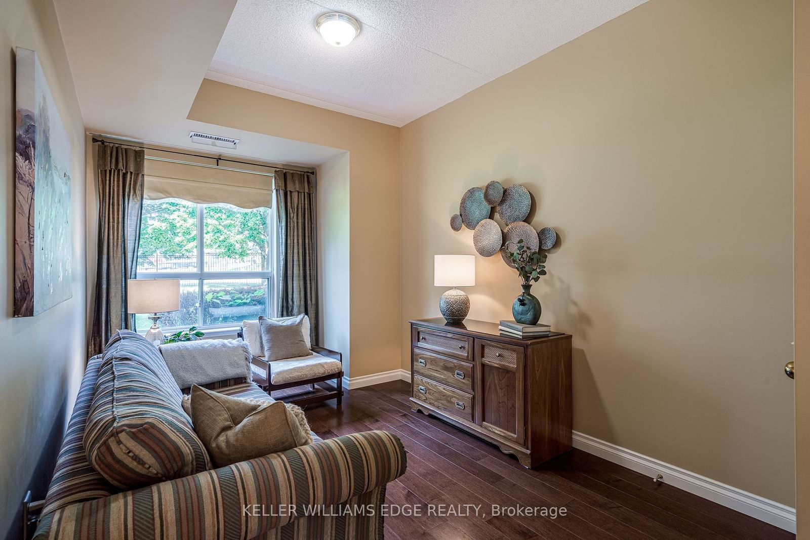 2085 Amherst Heights Dr, unit 106 for sale